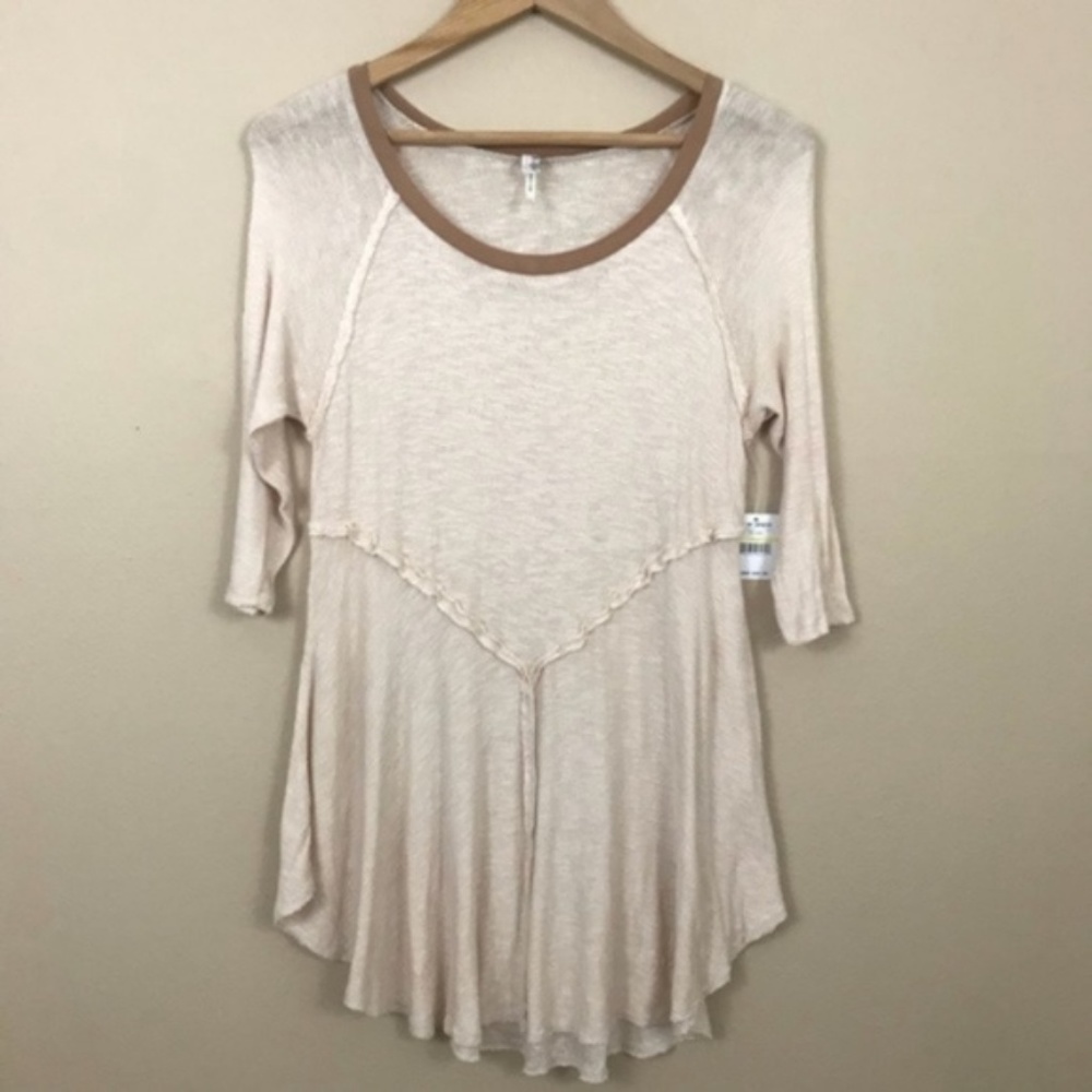 Free People Layering Lightweight Top C81 - Picture 3 of 8